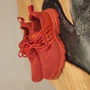 Nike Air Presto Boys Shoes Size 6.5Y Trainers Sneakers RED 305919-016